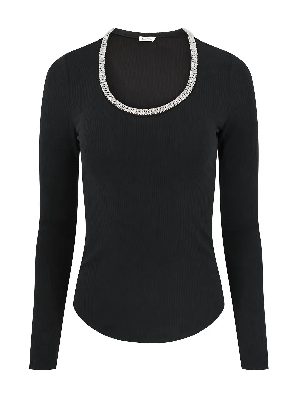 Janay Long Sleeve U-Neck Top In Black