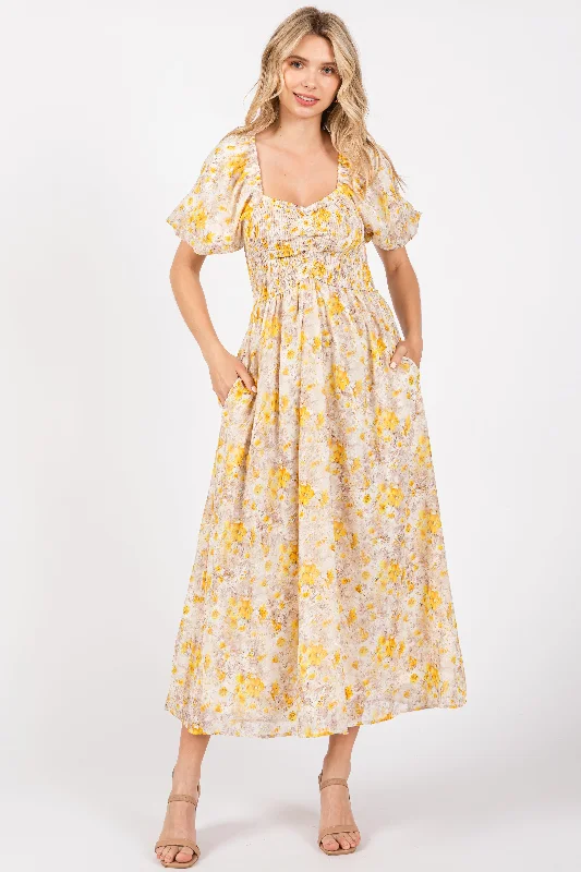 Yellow Floral Smocked Sweetheart Neck Short Puff Sleeve Midi DressCasual Dress