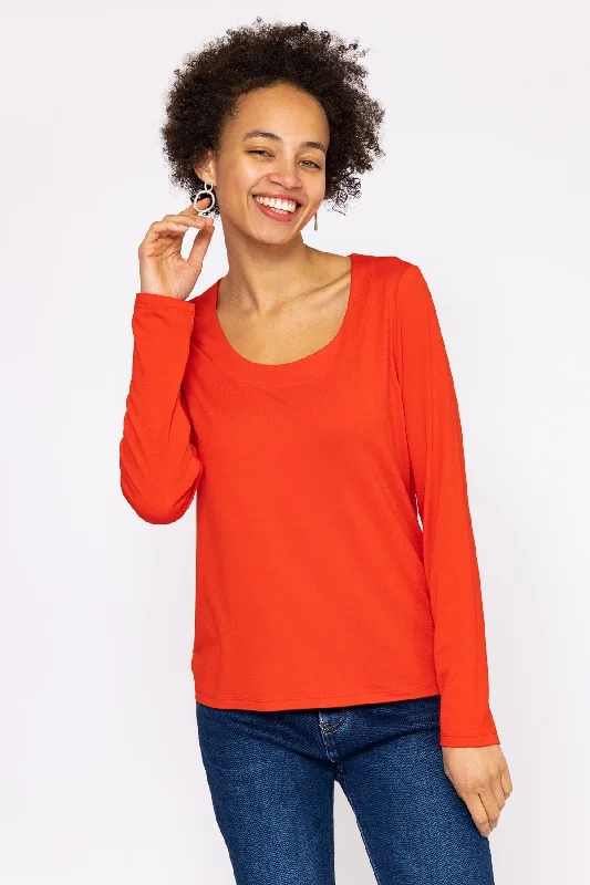 Scoop Neck Tee in RedOrganic Cotton T-Shirts