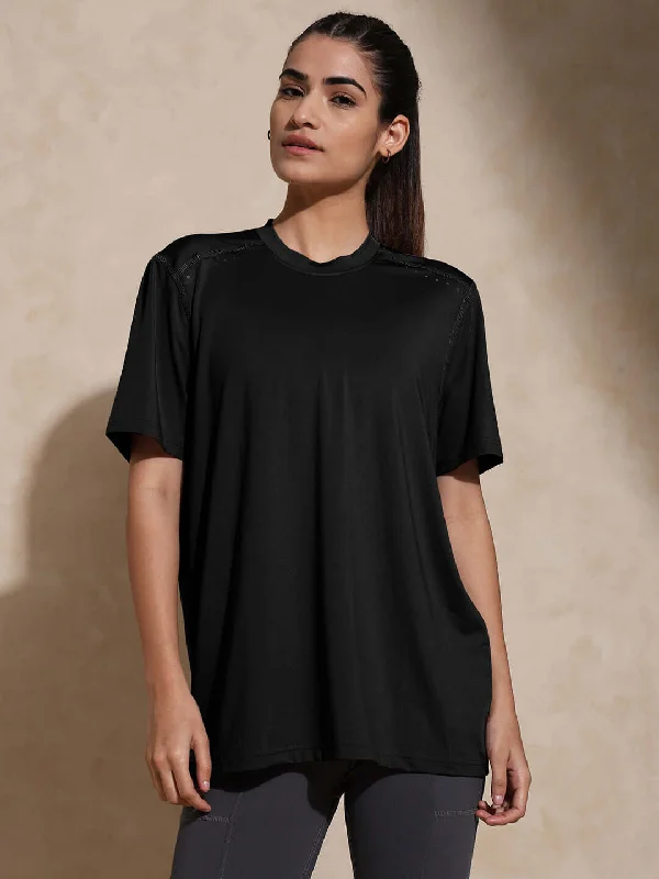 Boyfriend TraqDry Tee BlackFitted T-Shirts