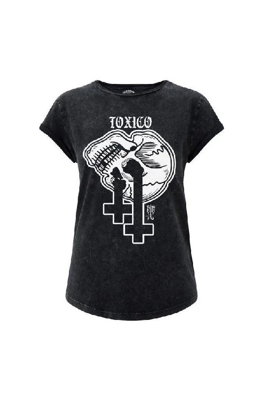 Skull Cross Rolled Sleeve TeeHooded T-Shirts